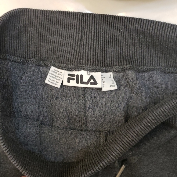 FILA Pants - Picture 3 of 3